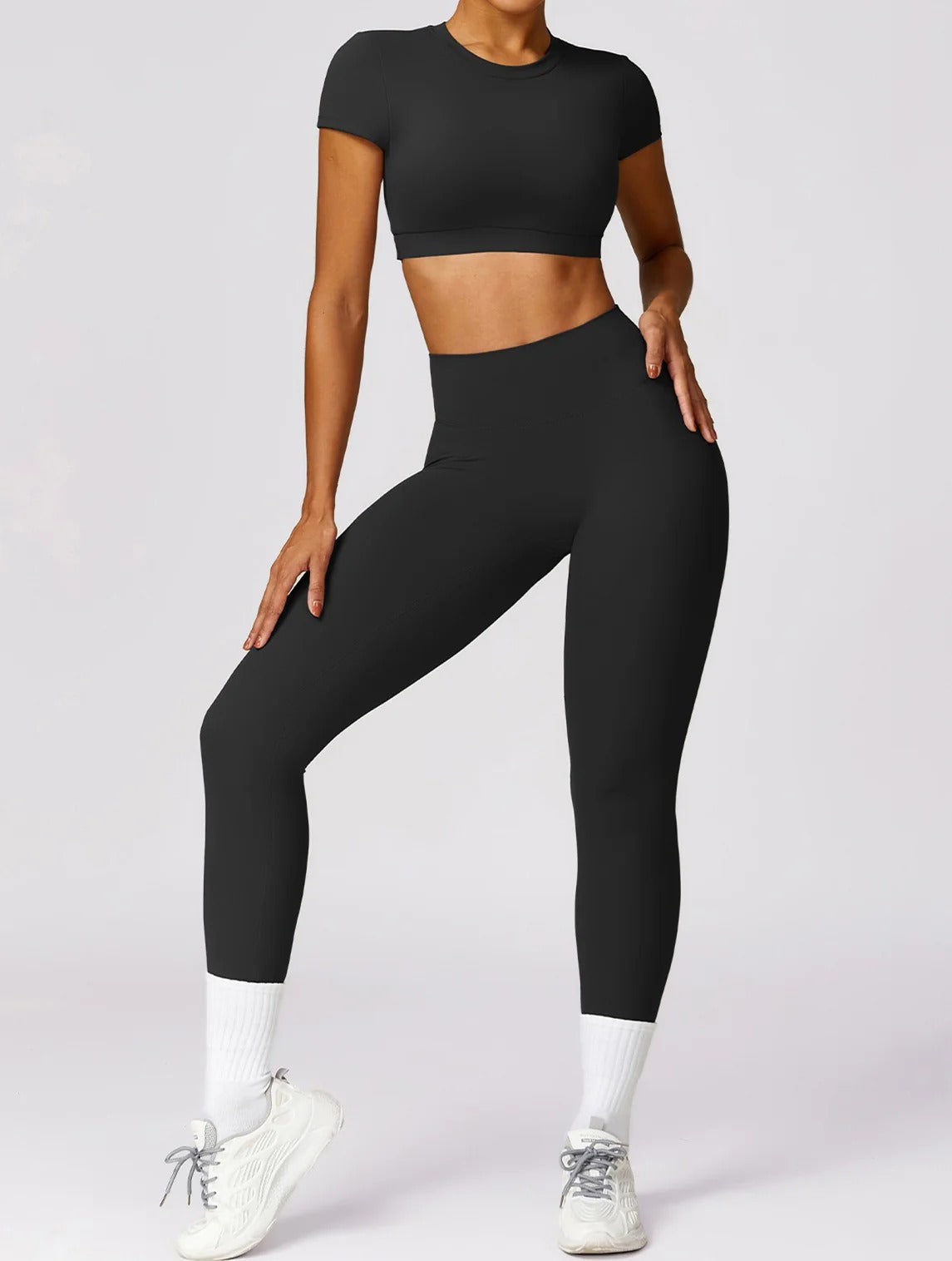 Lanna Crop Top | Soft Black