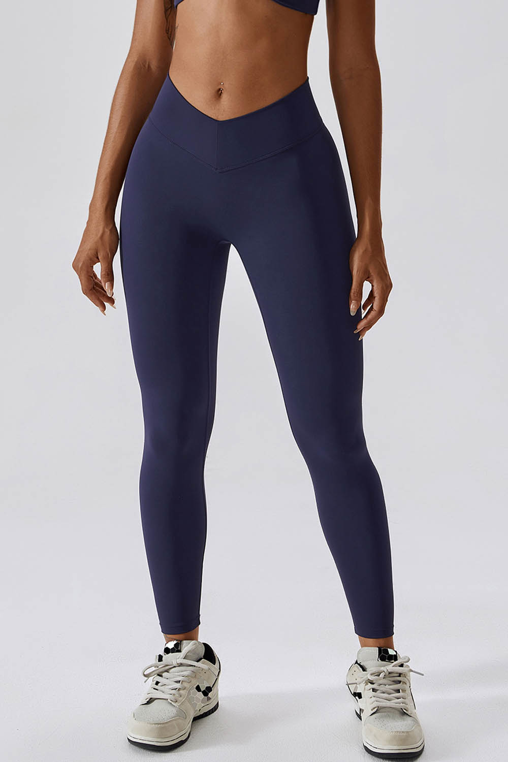 Luna Olivia Legging with Scrunch | Black