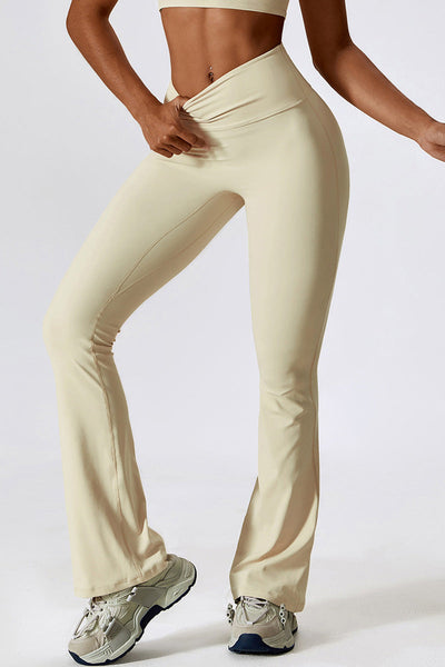 Sofia Flared Legging with Scrunch | Vanilla