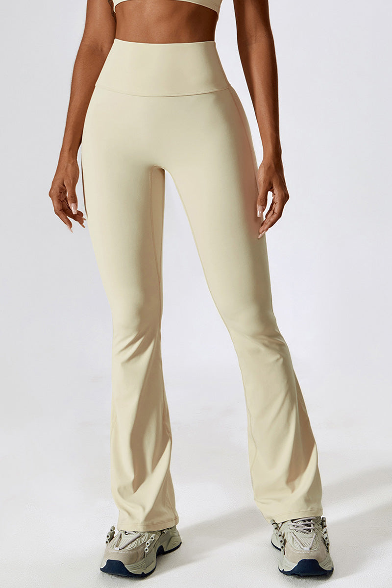 Sofia Flared Legging with Scrunch | Vanilla