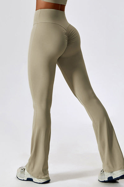 Sofia Flared Legging with Scrunch | Vanilla