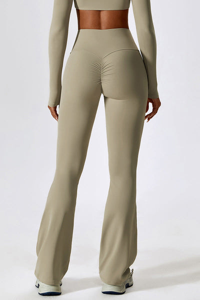 Sofia Flared Legging with Scrunch | Vanilla