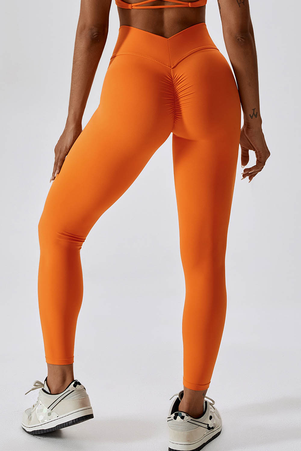Luna Olivia Legging with Scrunch | Black