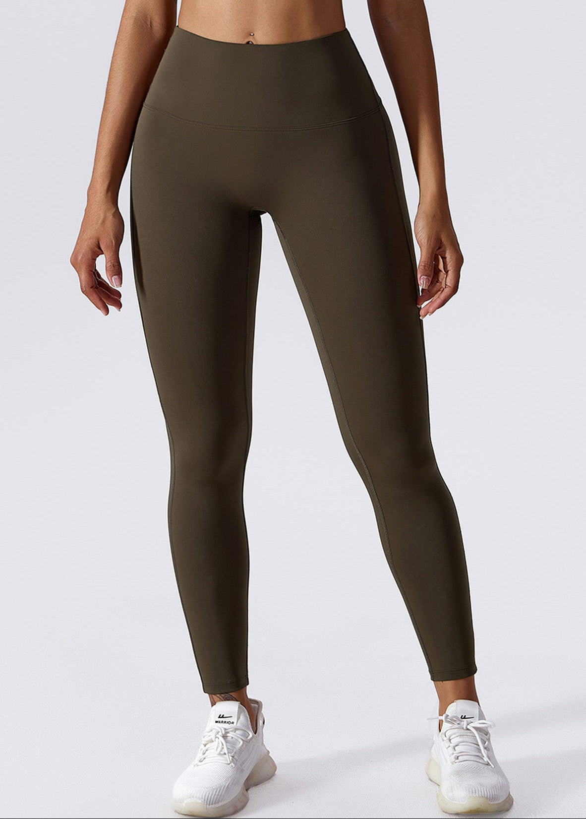 Livia Legging with Scrunch | Black