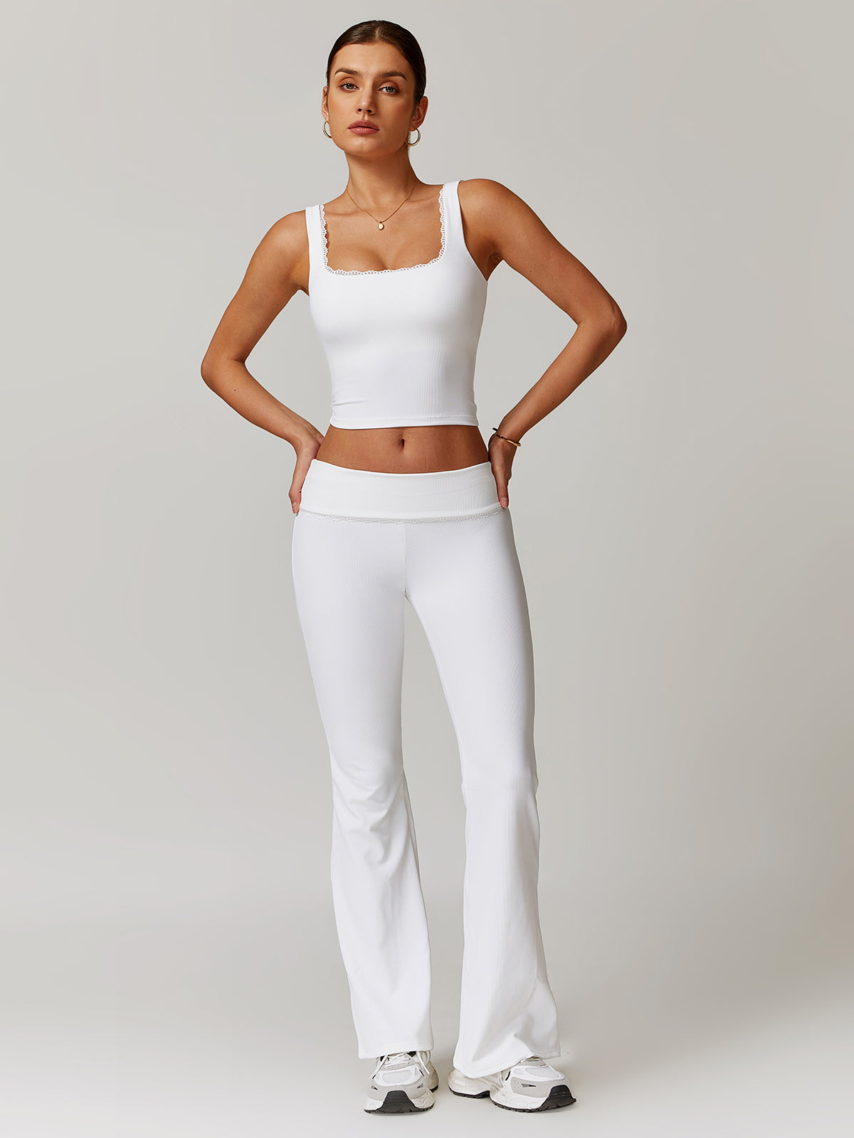 Ava Active Top | White