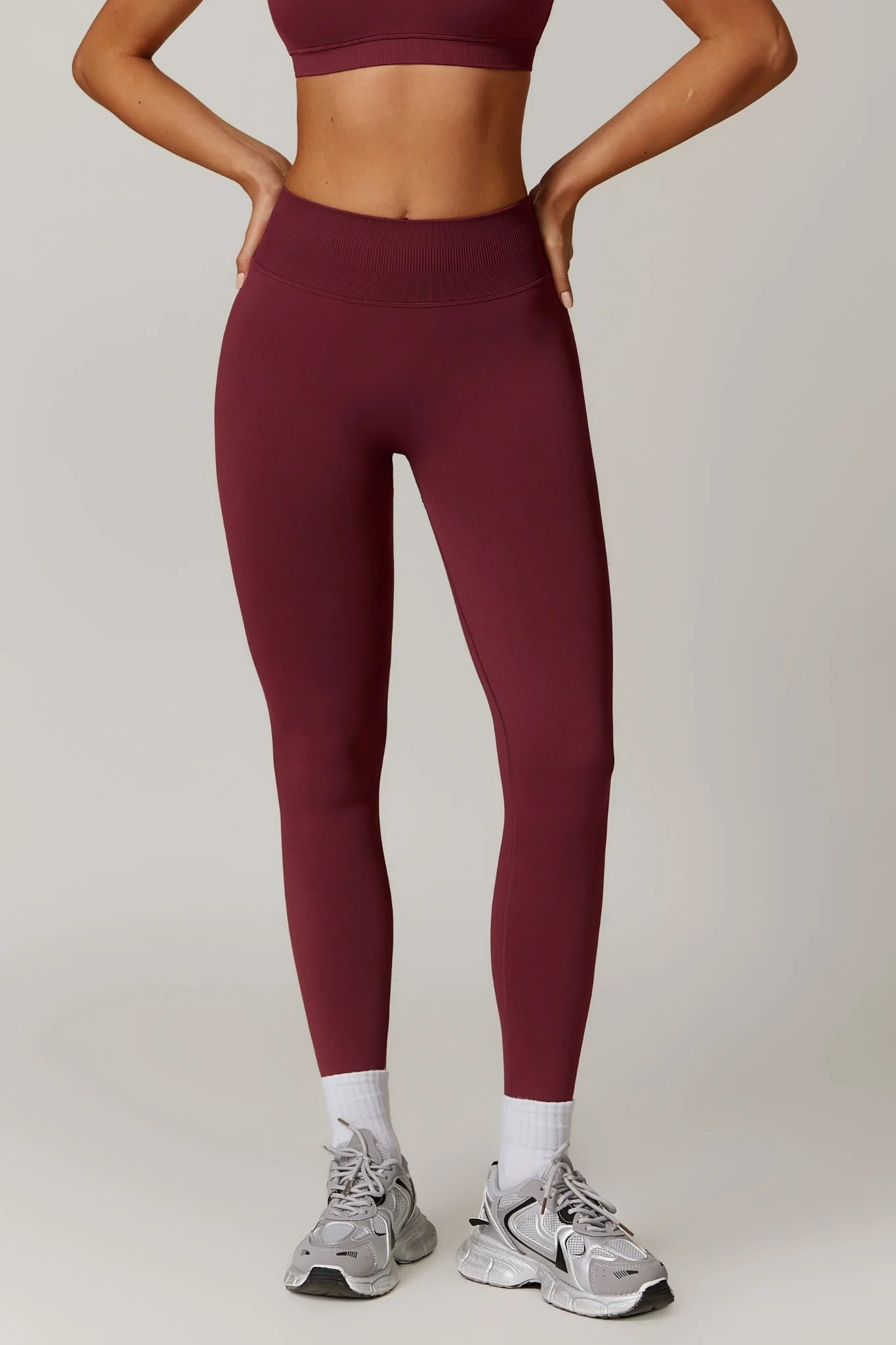 Mabyn Legging with Scrunch | Burgundy