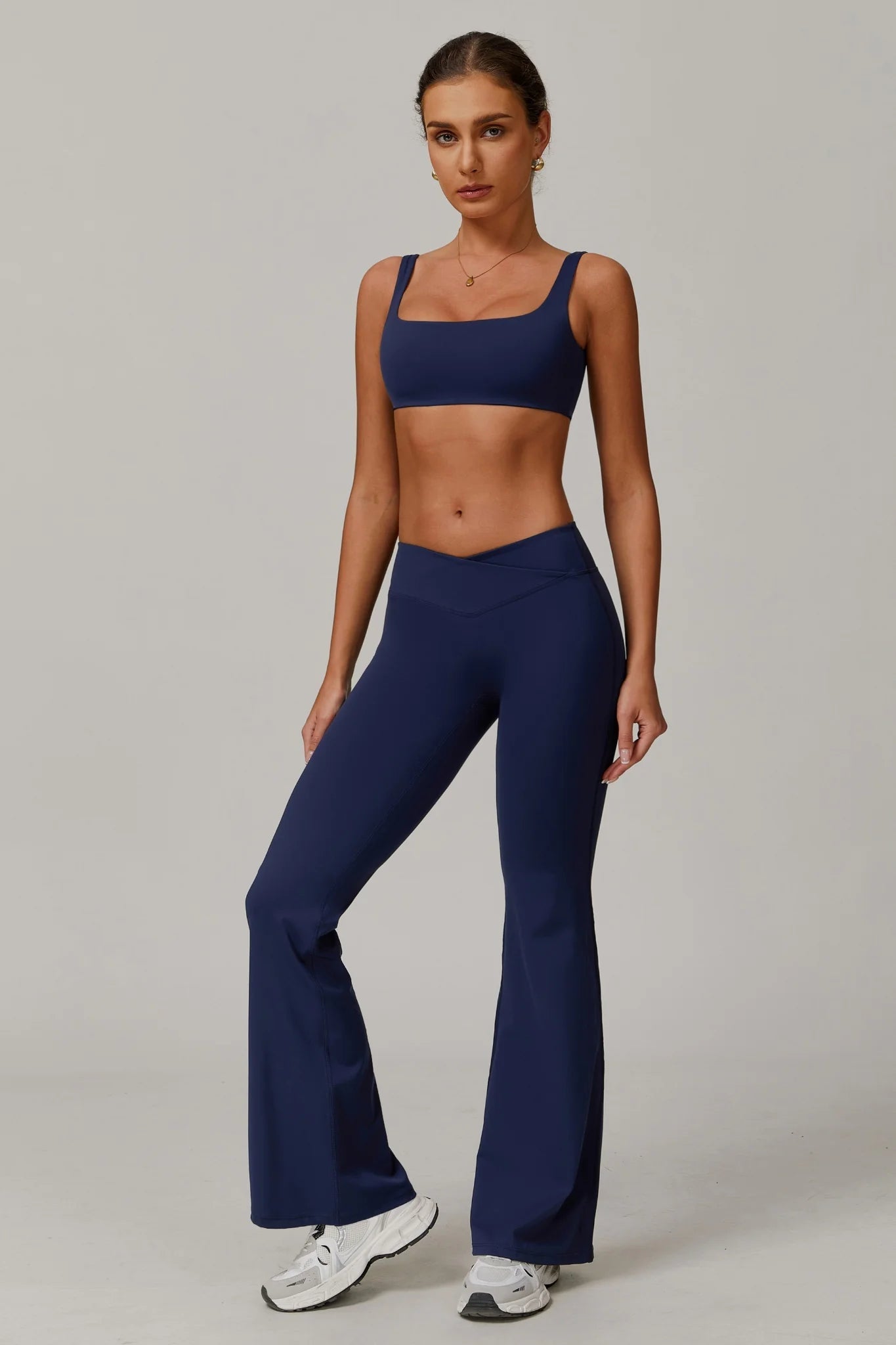 Penelope Flared Legging with Scrunch | Navy