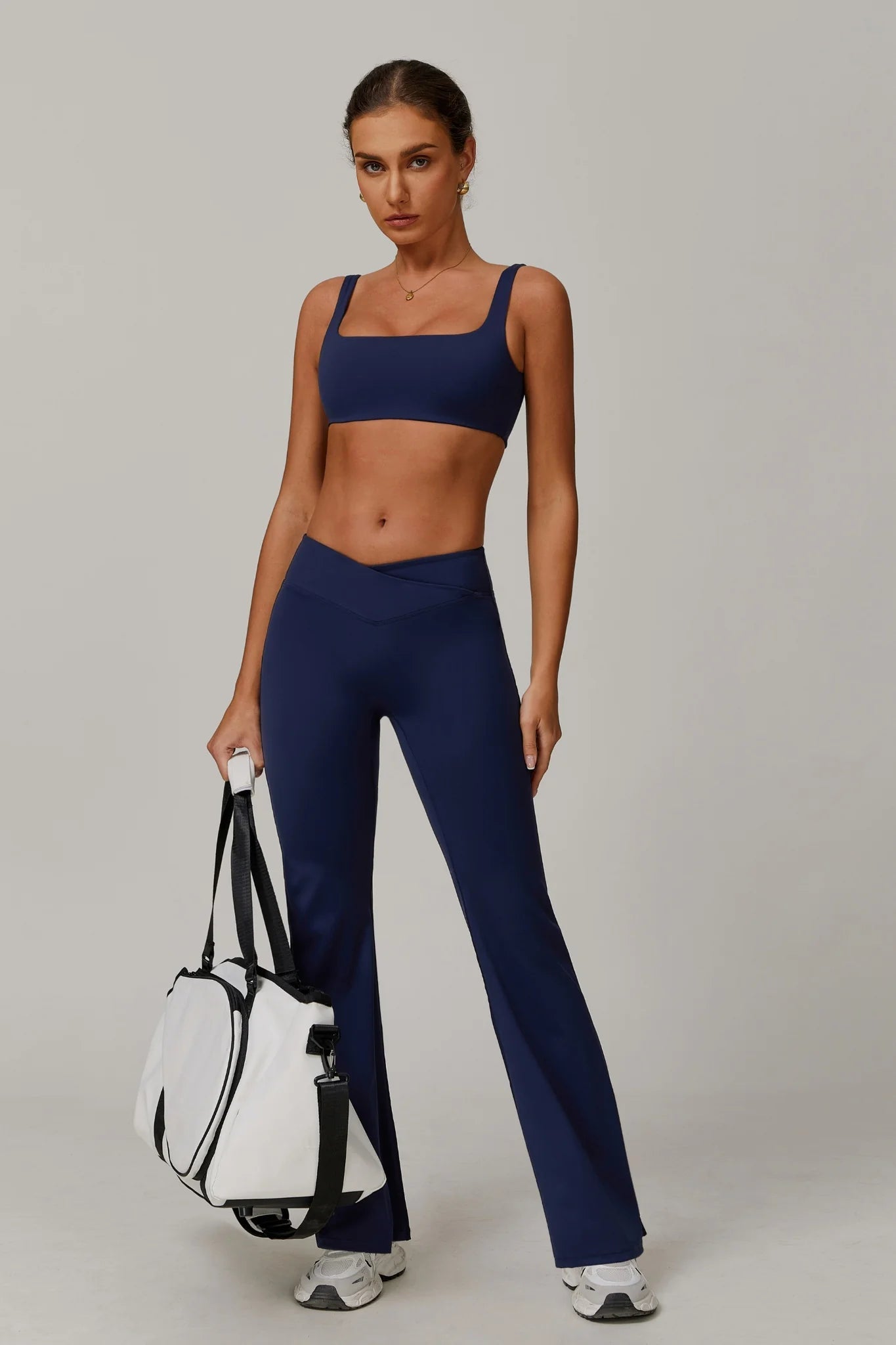 Penelope Flared Legging with Scrunch | Navy