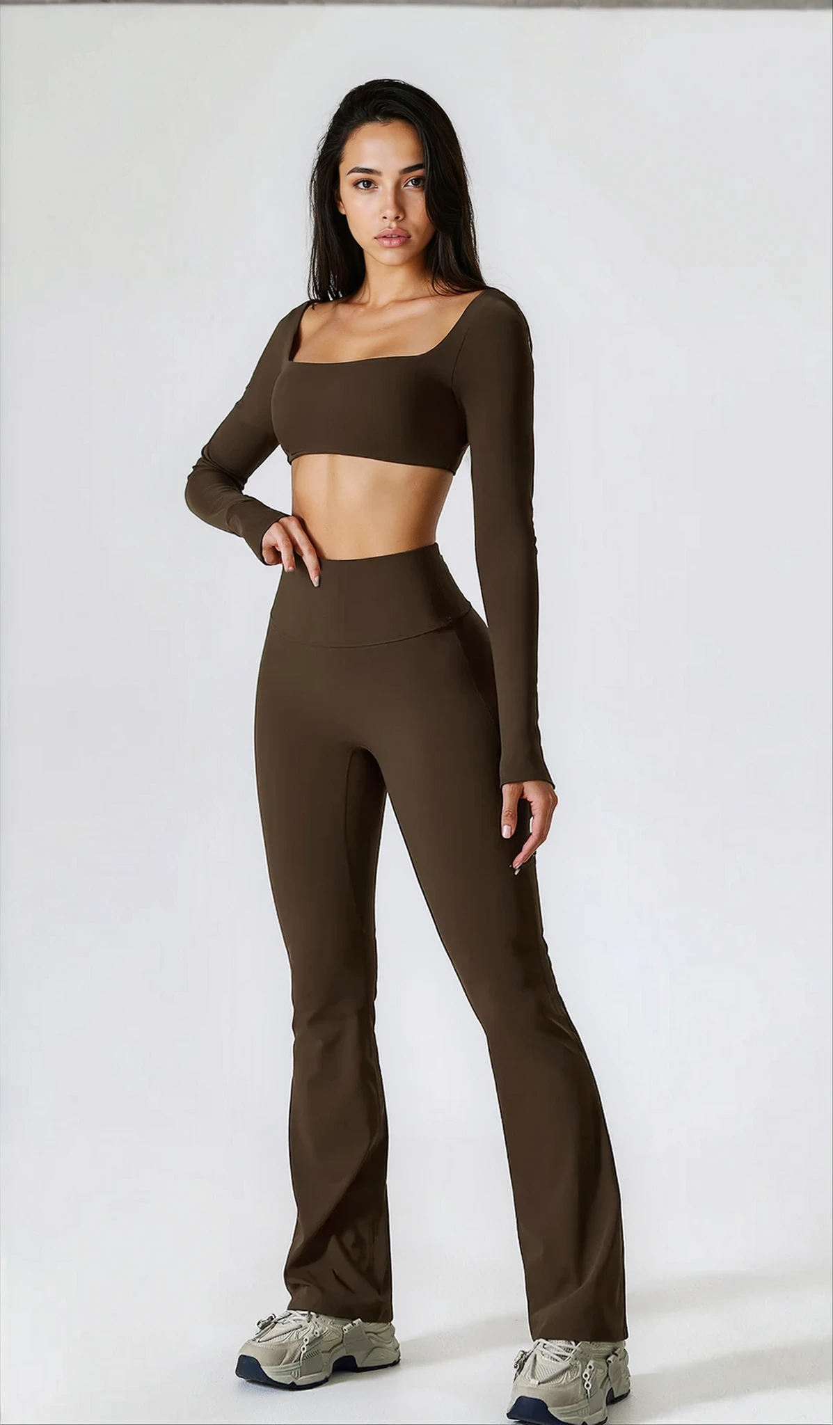 Sofia Flared Legging with Scrunch | Rich Cocoa